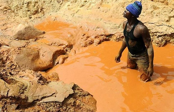 Gold mining, Congo