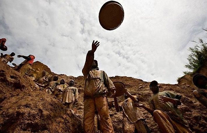 Gold mining, Congo