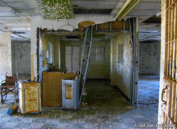 Tennessee State Prison, closed in 1989