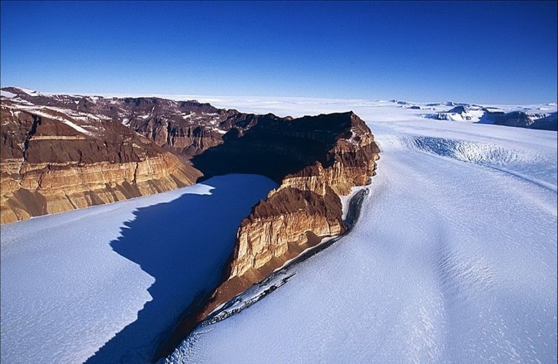 bird's-eye view aerial landscape photography