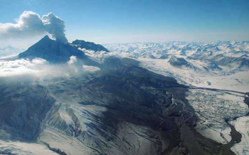 Alaska, volcanic eruption