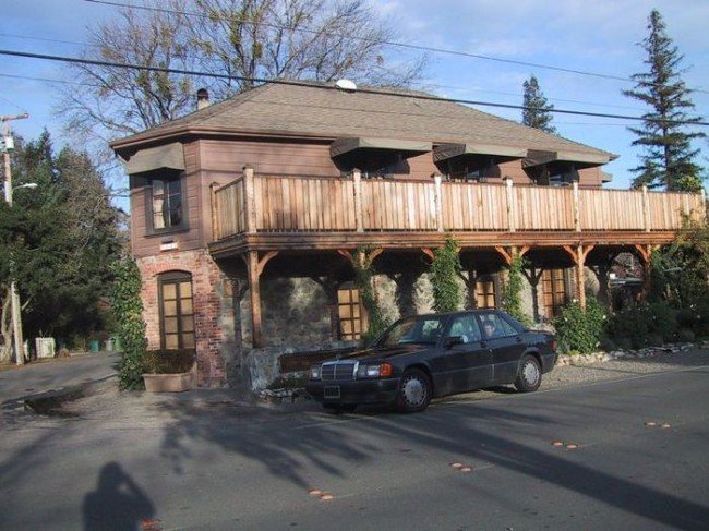 The French Laundry, very expensive restaurant, Yuntvill, California