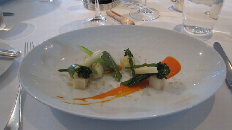 The French Laundry, very expensive restaurant, Yuntvill, California