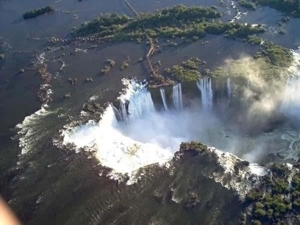 The Devil's Throat (Garganta do diablo), Iguazu river, Brazil, Argentina border