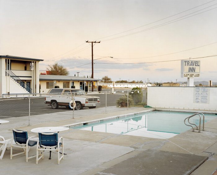 Abandoned motels in the United States