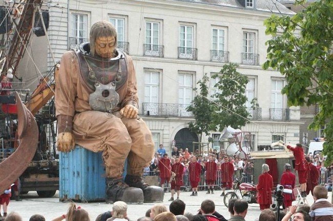 Gigantic stage with huge puppets, Nantes, France