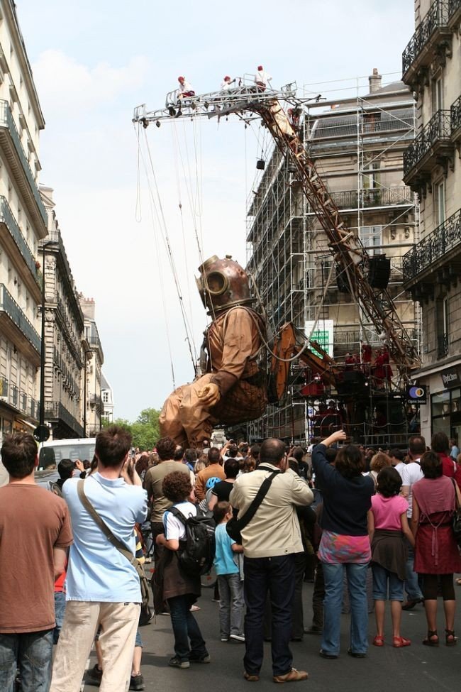 Gigantic stage with huge puppets, Nantes, France