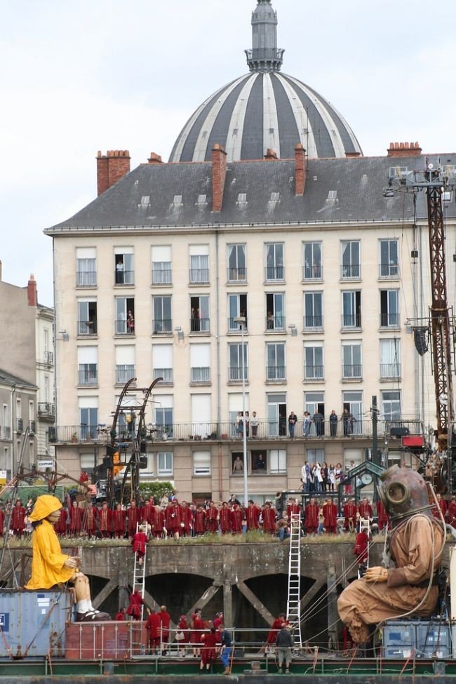 Gigantic stage with huge puppets, Nantes, France