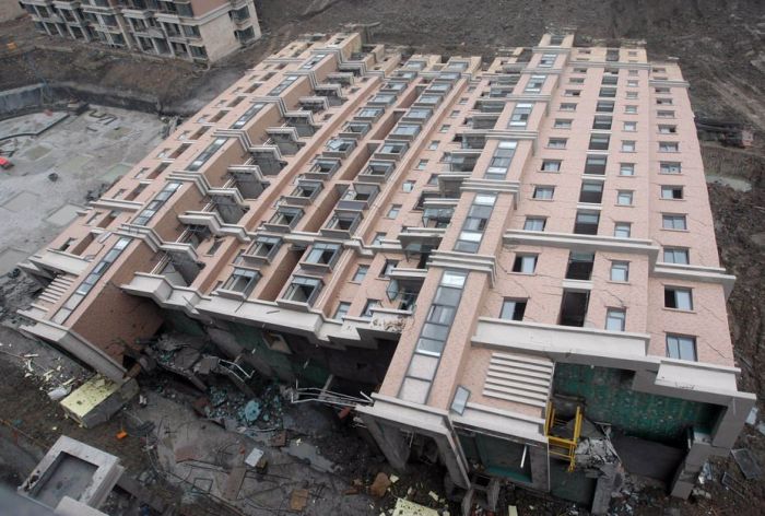 13-storey house collapsed, Shanghai, China