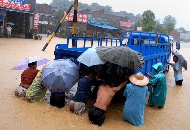 CHINA-WEATHER-RAIN