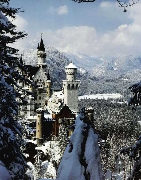 Neuschwanstein Castle, Hohenschwangau, Bavaria, Germany