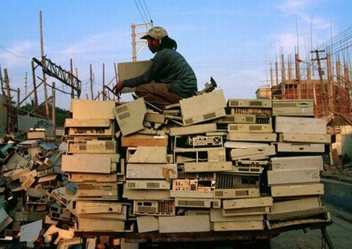 Computers cemetery, China