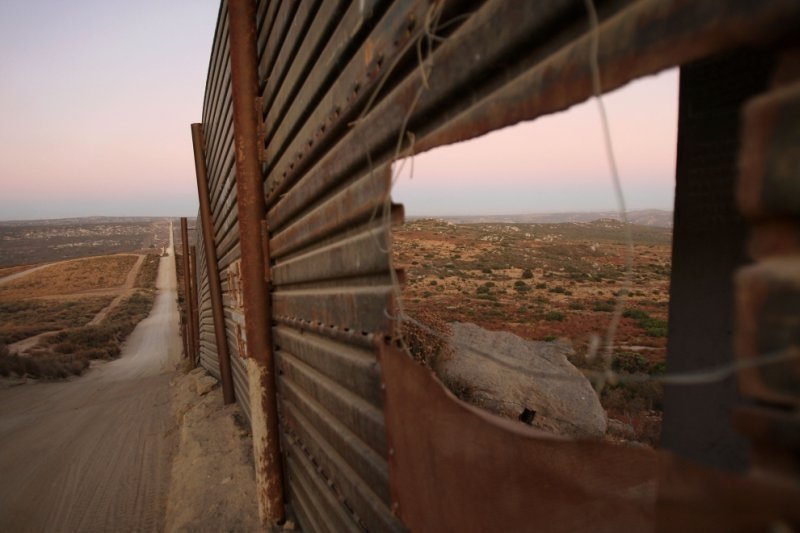 United States and Mexico border