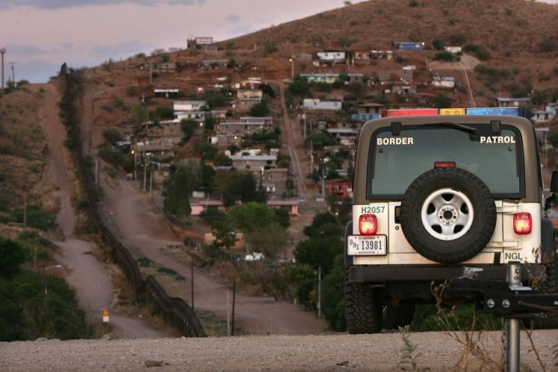 United States and Mexico border