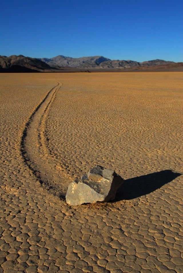 Floating stones in the Valley of Death