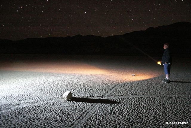 Floating stones in the Valley of Death