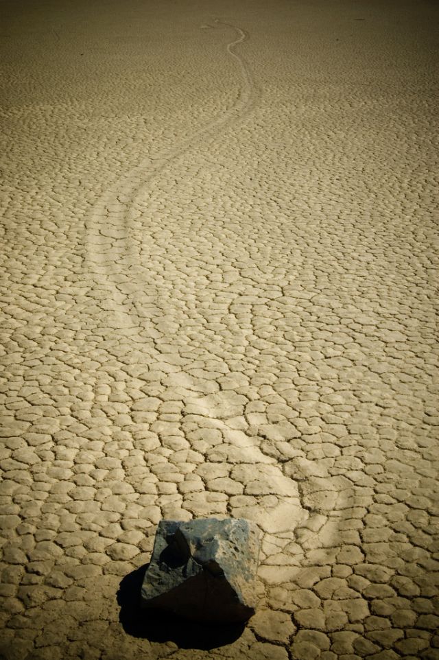 Floating stones in the Valley of Death