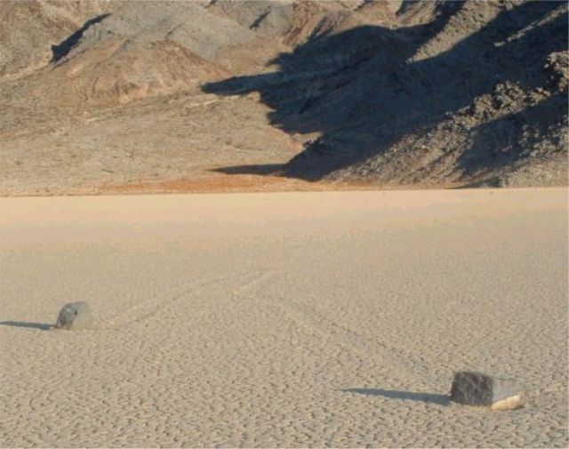 Floating stones in the Valley of Death