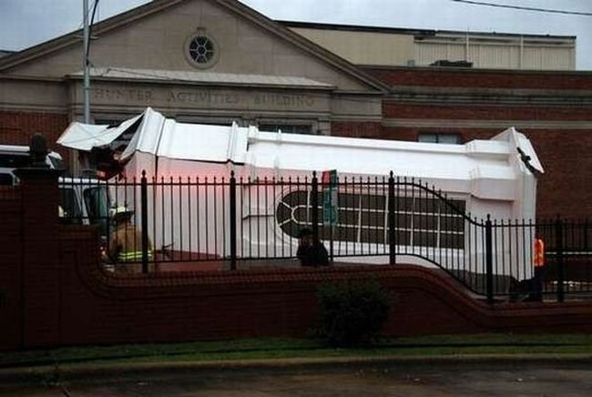 Collapse of the church dome because of strong wind, driver survived, Shreveport, Louisiana