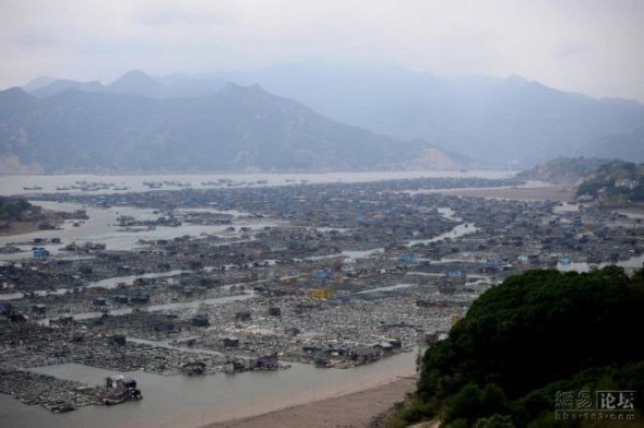 Floating village, China