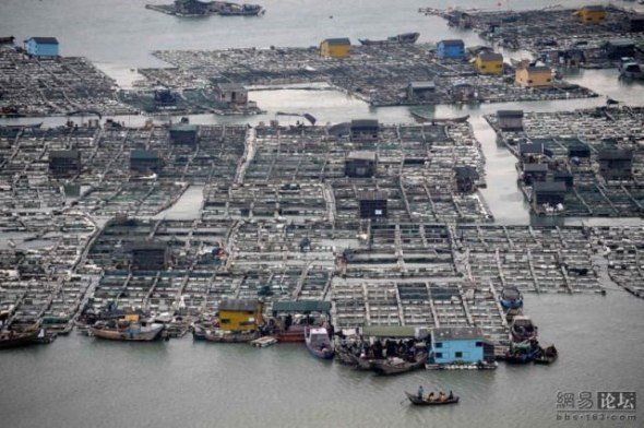 Floating village, China