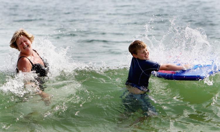 photos of beaches and shorelines