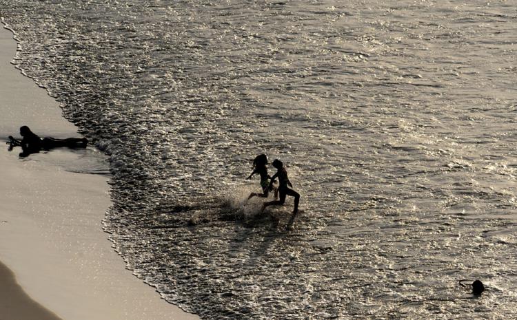 photos of beaches and shorelines