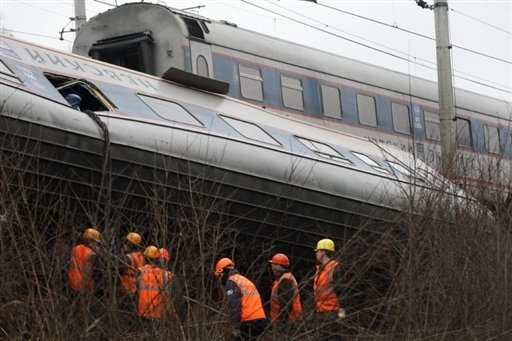 Nevsky Express undermined, Aleshinka-Uglovka route, Russia