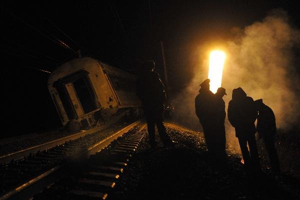 Nevsky Express undermined, Aleshinka-Uglovka route, Russia