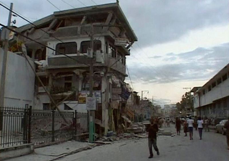 Earthquake in Haiti, 16 km from Port-au-Prince