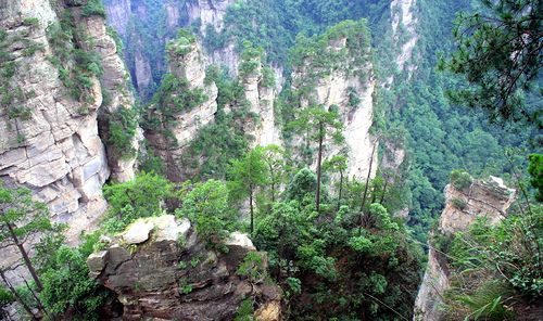 Zhangjiajie National Park, Ulinyuanya peak, Dayong town, Mt. Kunlun, Village of Yellow Lion, China