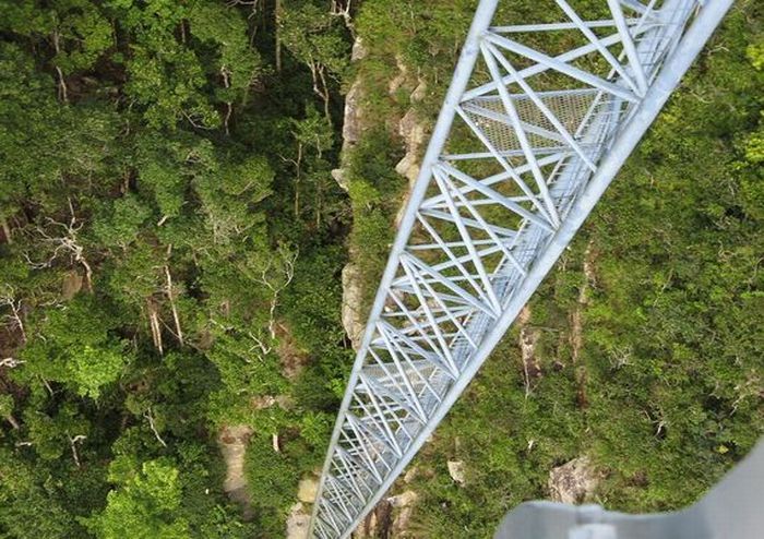 Bridge without end, Malaysia