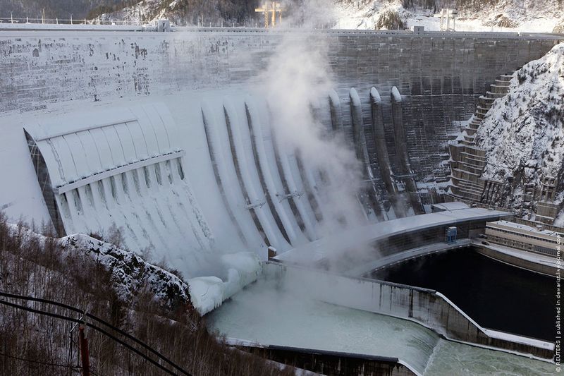 The dam of the Sayano-Shushenskaya GES