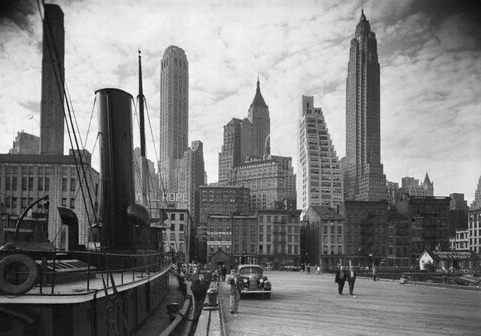 History: Black and white photos of New York City, United States