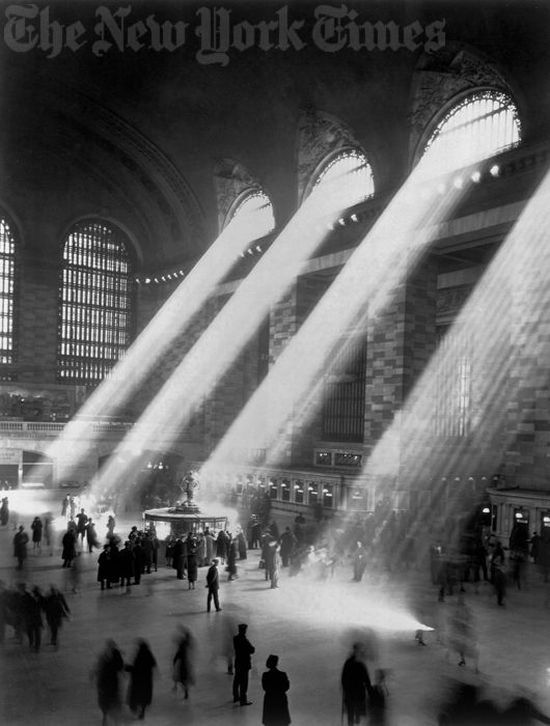 History: Black and white photos of New York City, United States