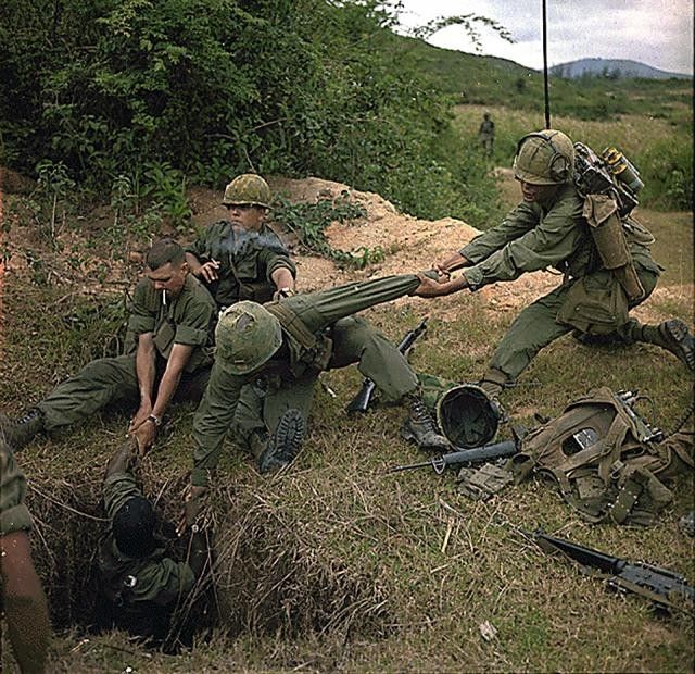 History: Vietnam war in photographs