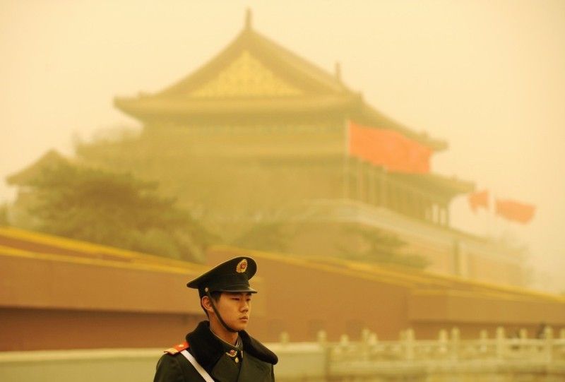 Sandstorms whip across China‎