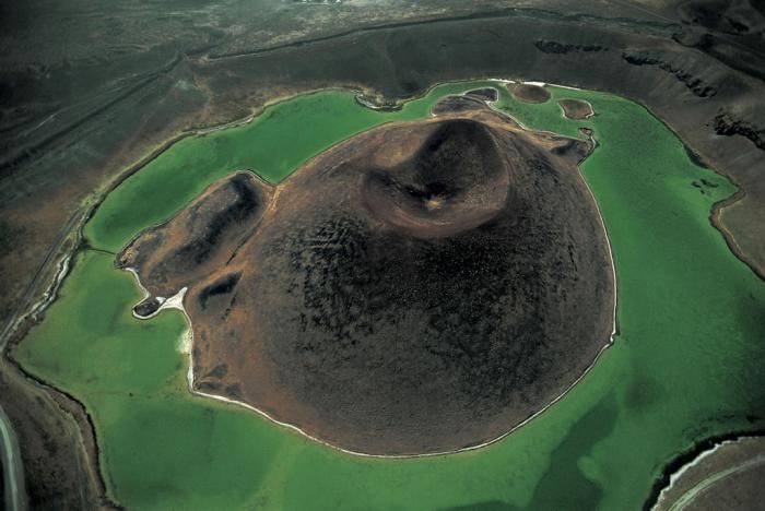 Bird's-eye view photography by Yann Arthus Bertrand