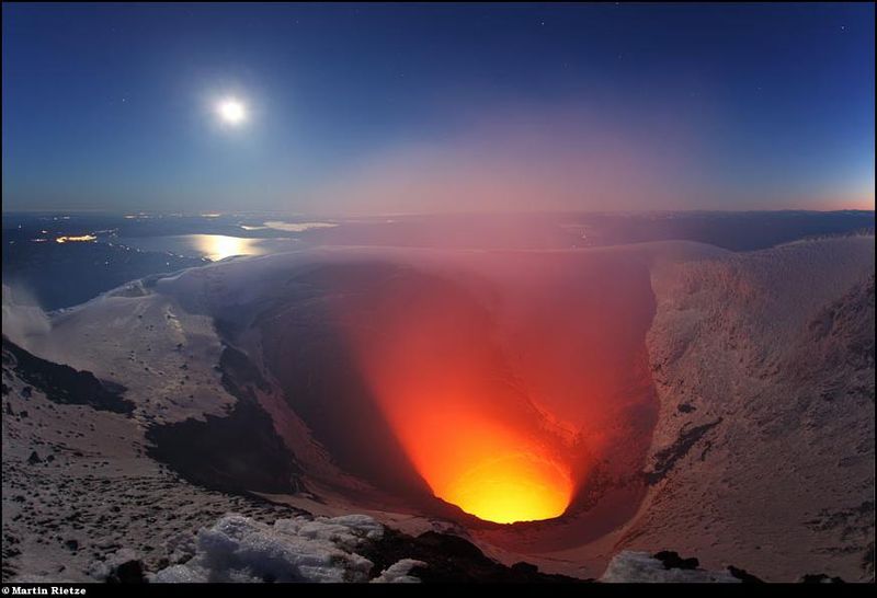 Volcano photography by Martin Rietze