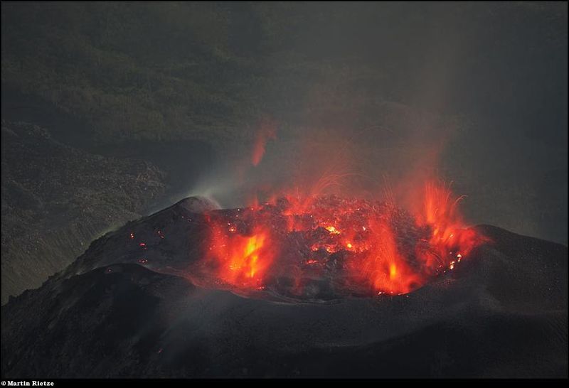 Volcano photography by Martin Rietze