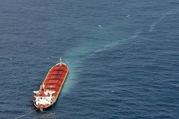 Stranded ship, Great Barrier Reef, Coral Sea, Queensland, Australia