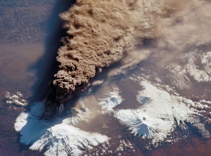 volcanoes around the world