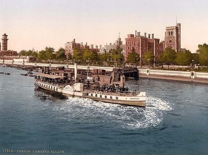 History: Color photographs of old England, United Kingdom