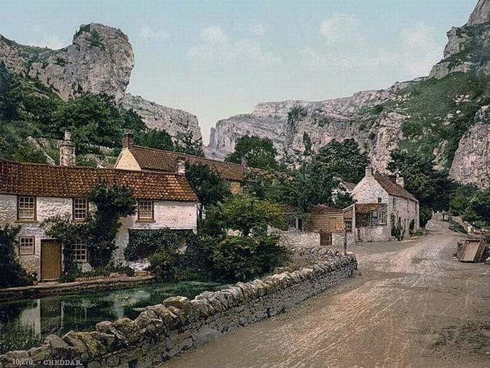 History: Color photographs of old England, United Kingdom