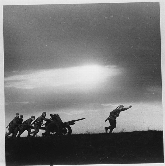 History: World War II photography