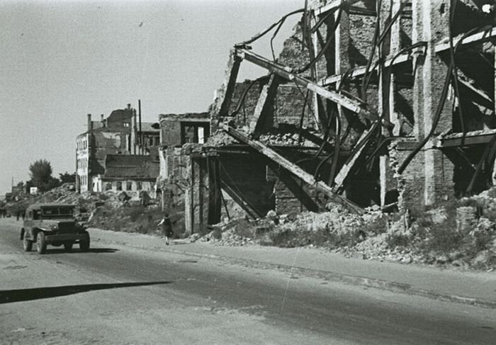 History: World War II photography