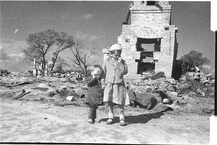 History: World War II photography