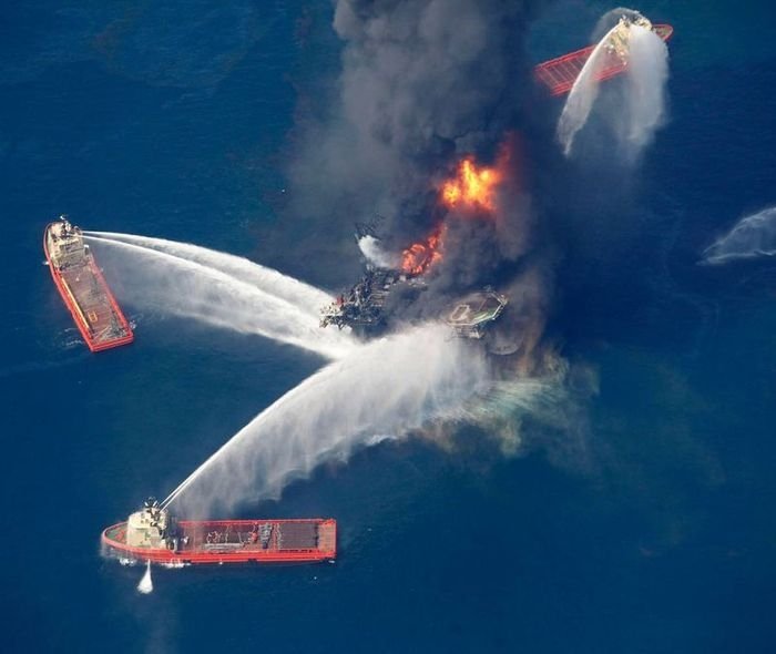 Deepwater Horizon oil rig fire leaves 11 missing, Gulf of Mexico