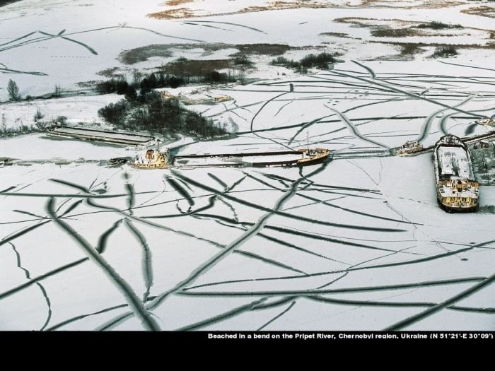 bird's-eye view aerial landscape photography