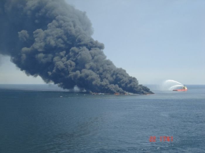 Deepwater Horizon in flames